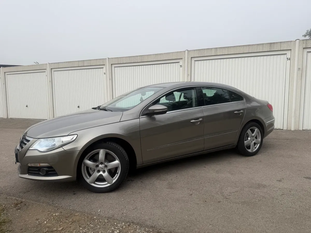 Volkswagen Passat Cc 2008 photo 2
