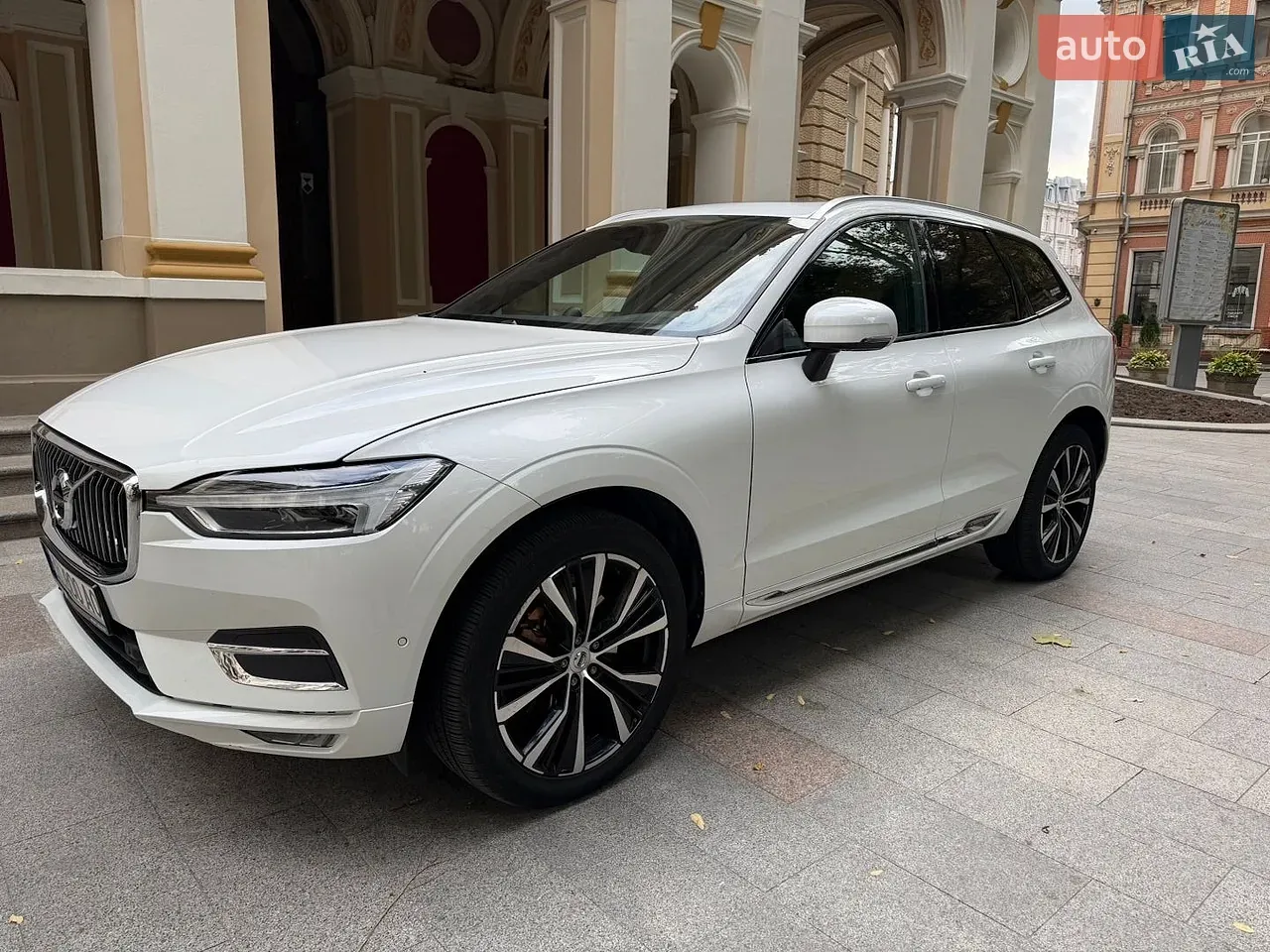 Volvo Xc60 2019 photo 4
