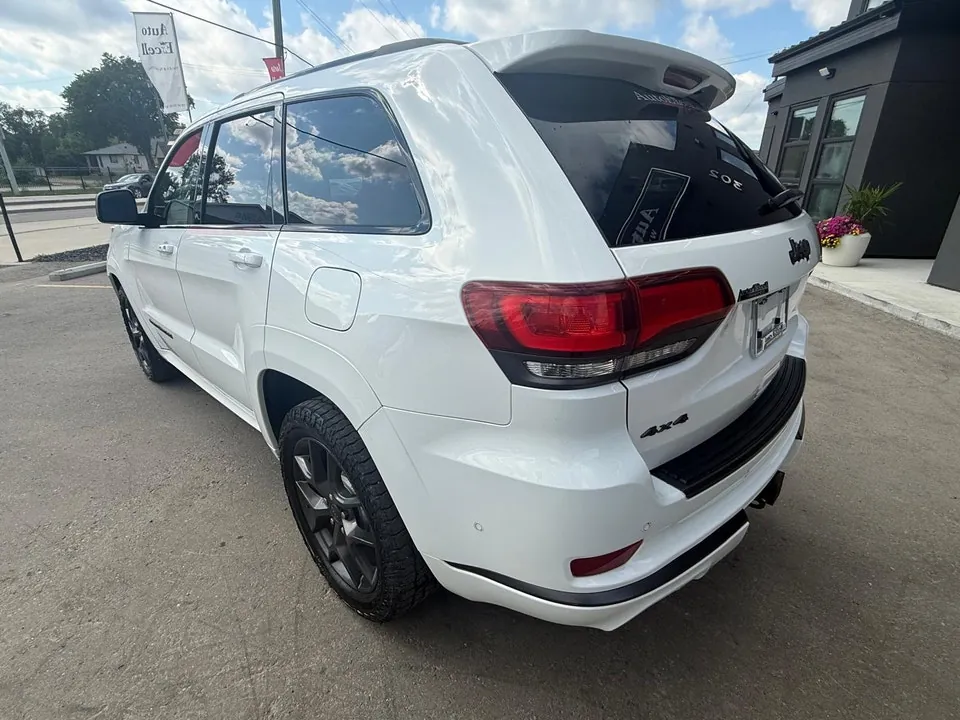 Jeep Grand Cherokee 2019 photo 3