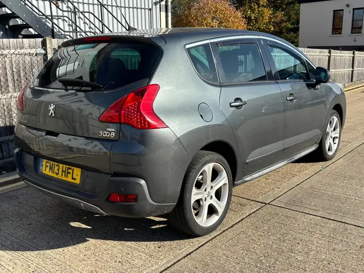 Peugeot 3008 2013 photo 4