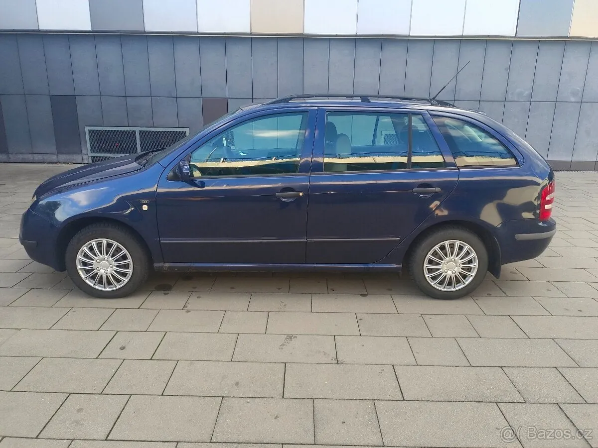Skoda Fabia 2002 photo 5