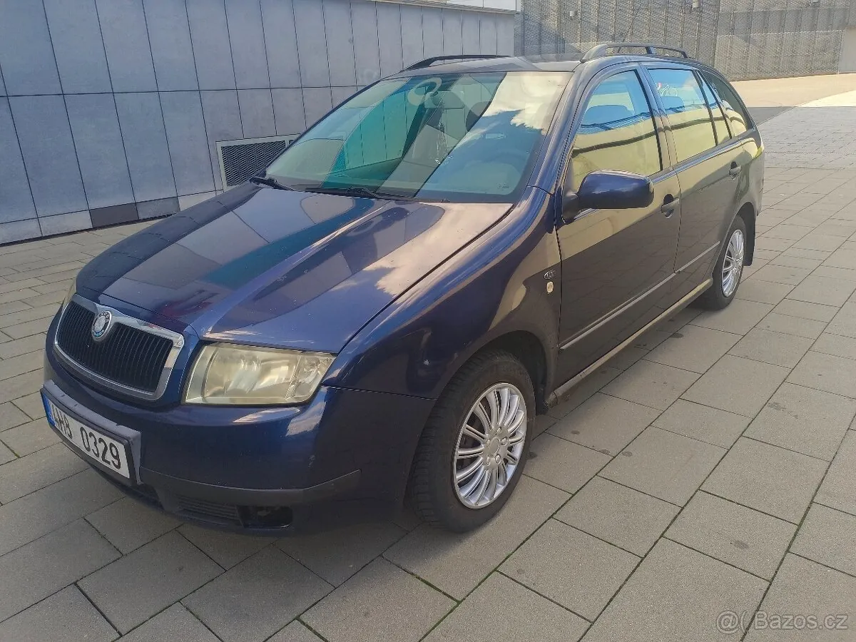 Skoda Fabia 2002 photo 4