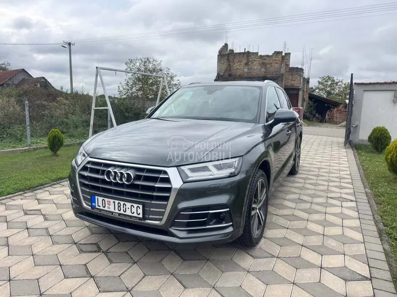Audi Q5 2017 photo 2