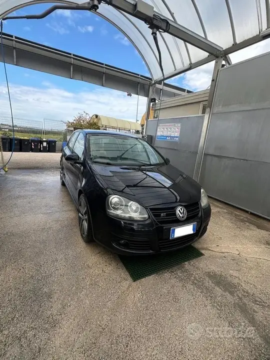 Volkswagen Golf 5 2008 photo 2