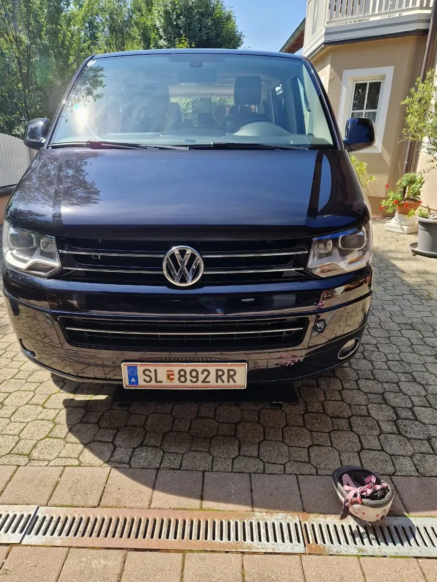 Volkswagen Multivan 2014 photo 3