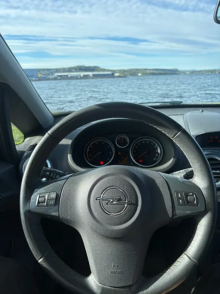 Opel Corsa 2011 photo 5