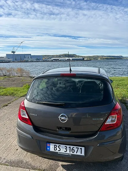 Opel Corsa 2011 photo 4