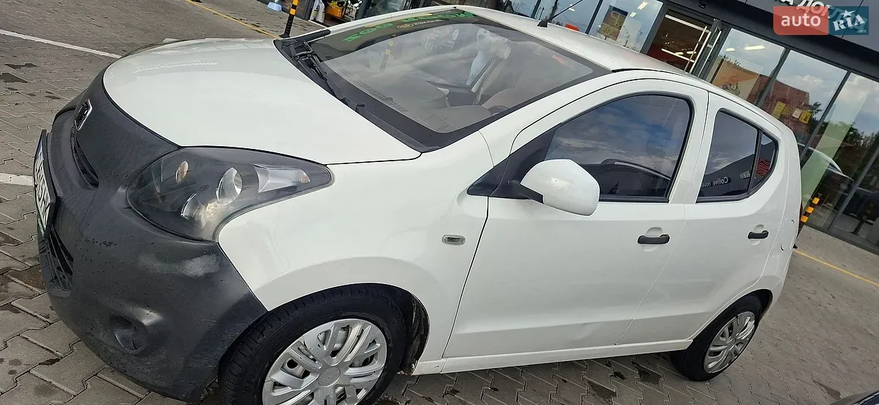 Zotye Z100