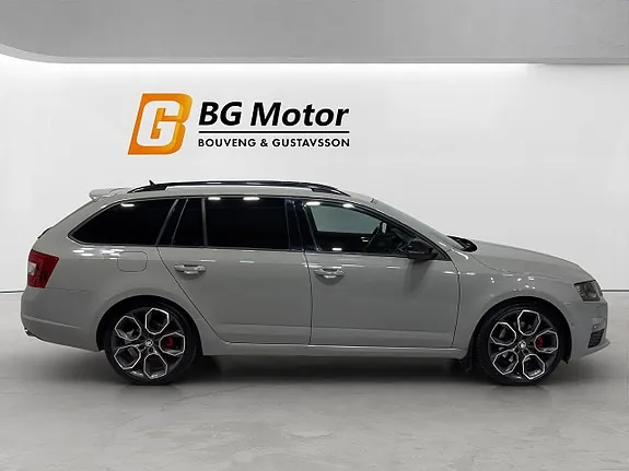 Skoda Octavia 2016 photo 4
