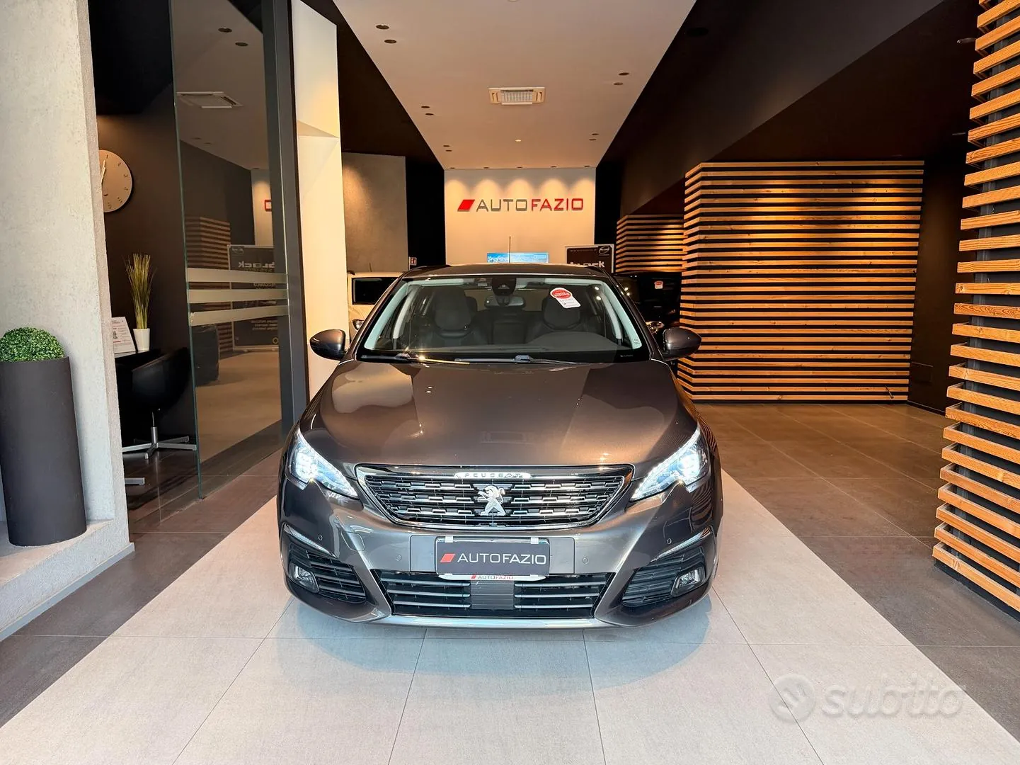 Peugeot 308
