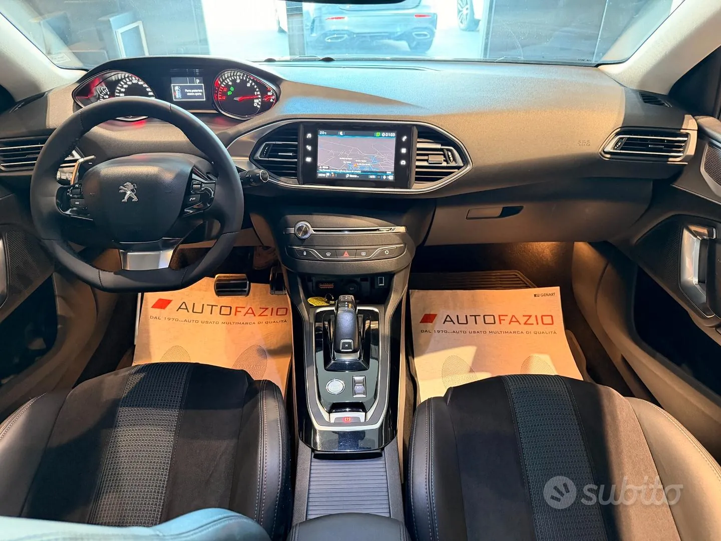 Peugeot 308 2019 photo 3