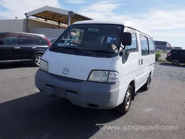 Mazda Bongo Van 2004 photo 2