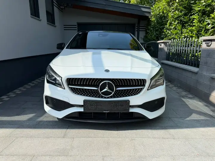 Mercedes-Benz Cla