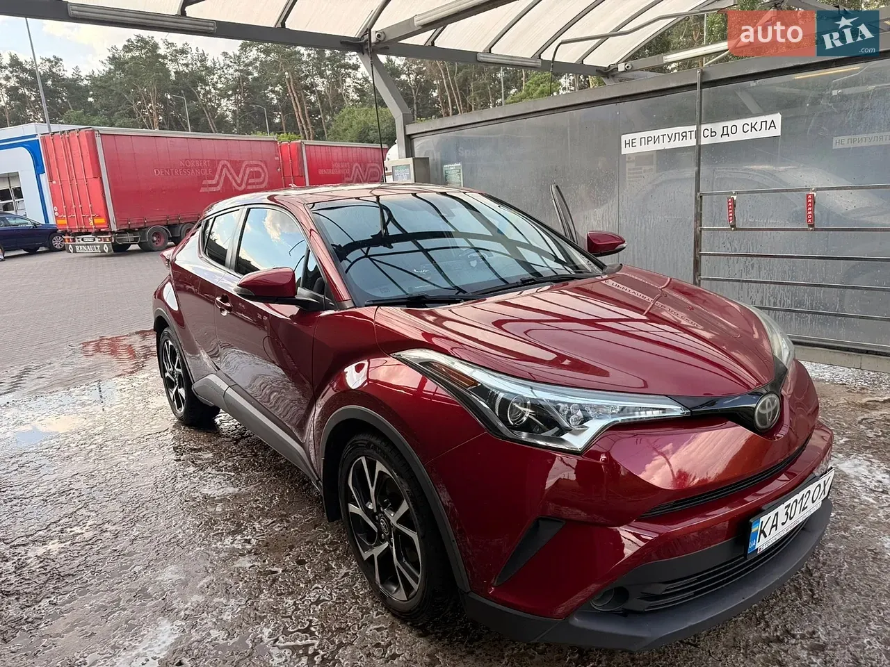Toyota C-Hr 2018 photo 3