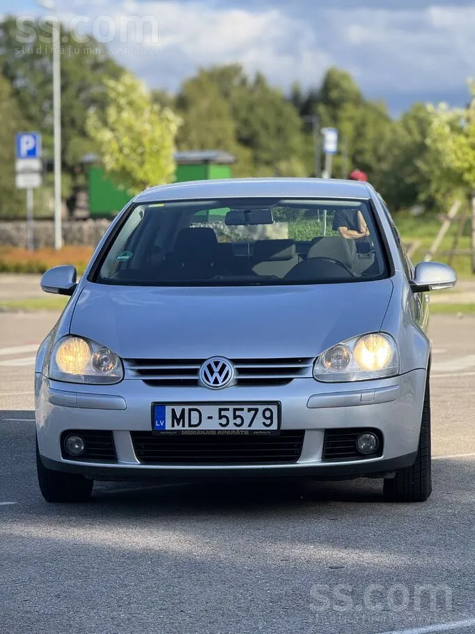 Volkswagen Golf 2006 photo 2