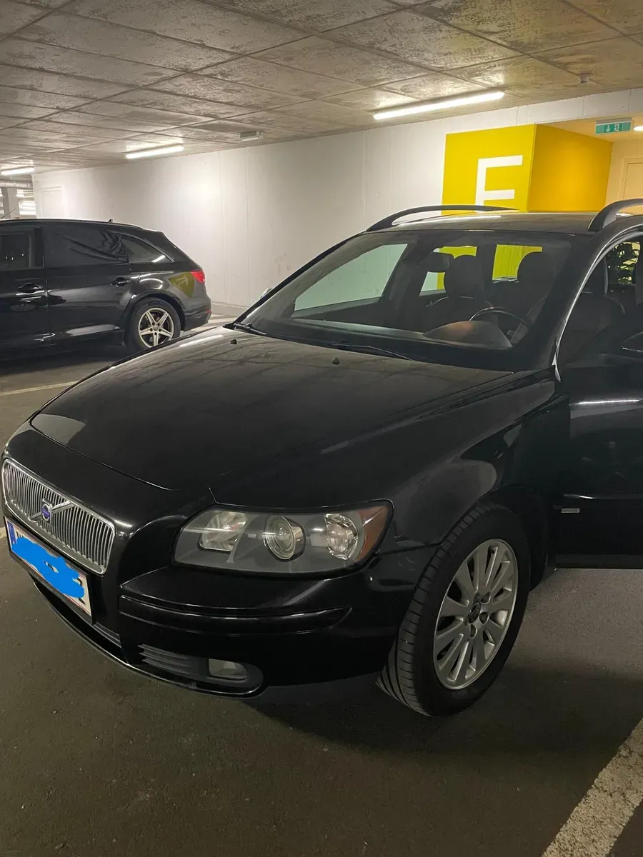 Volvo V50 2004 photo 2