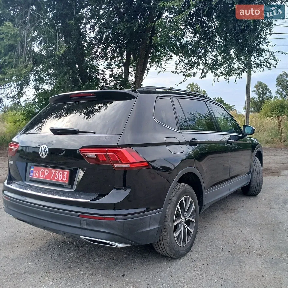 Volkswagen Tiguan 2021 photo 4
