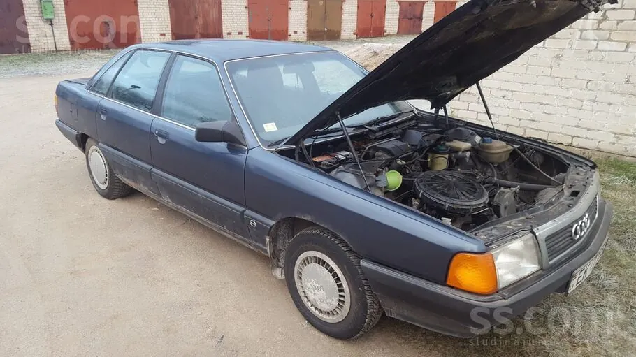 Audi 100 1988 photo 2