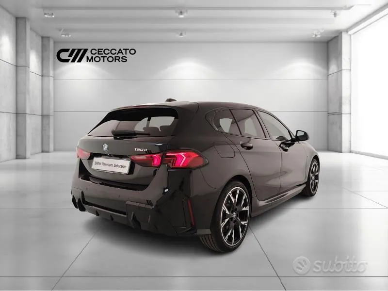 BMW 1 Series 2025 photo 4