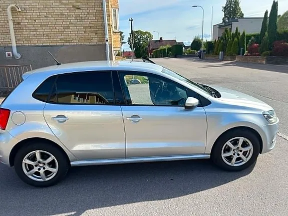 Volkswagen Polo 2015 photo 3