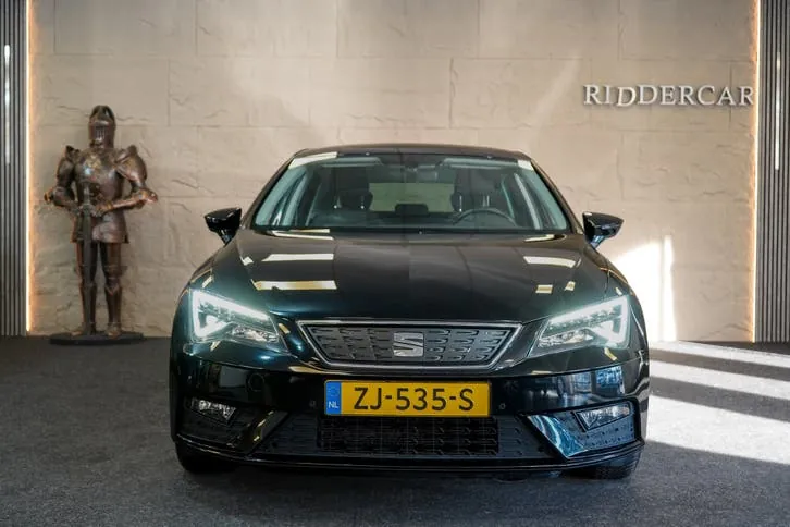 Seat Leon 2019 photo 2