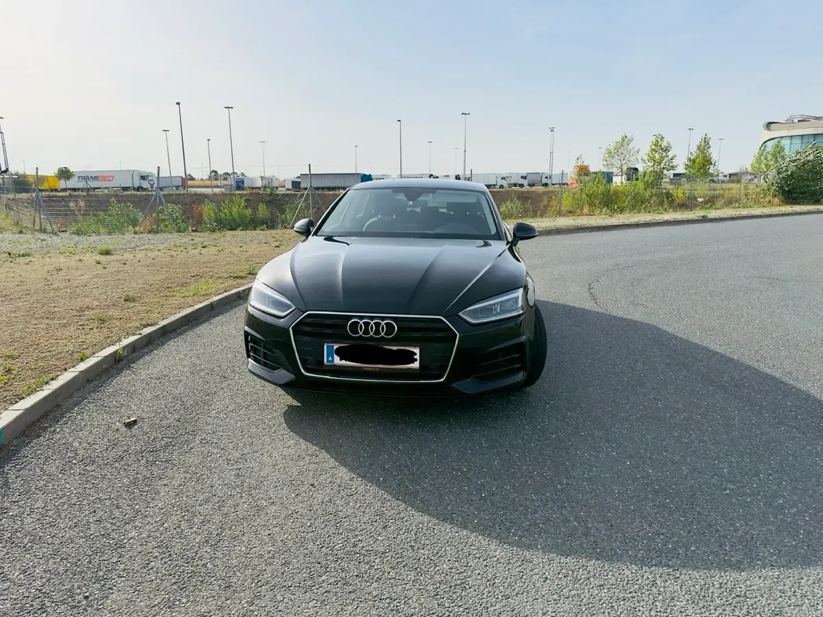 Audi A5 2019 photo 2