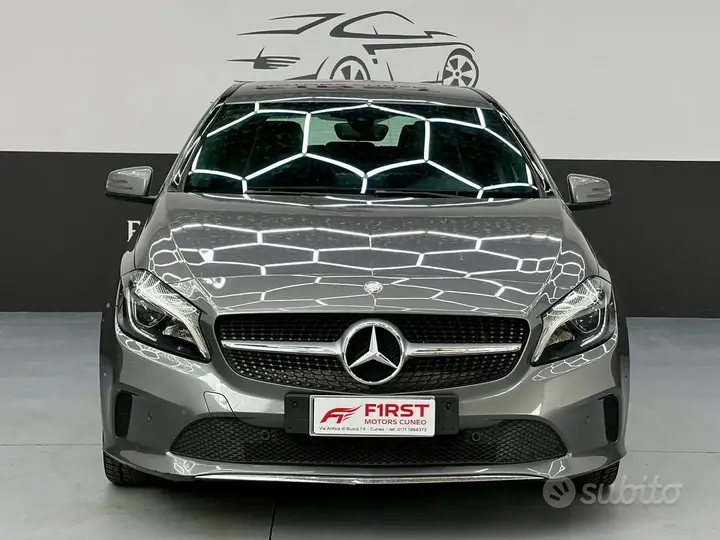 Mercedes-Benz A 180 2016 photo 3