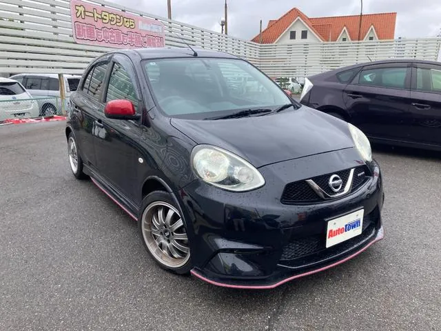 Nissan March