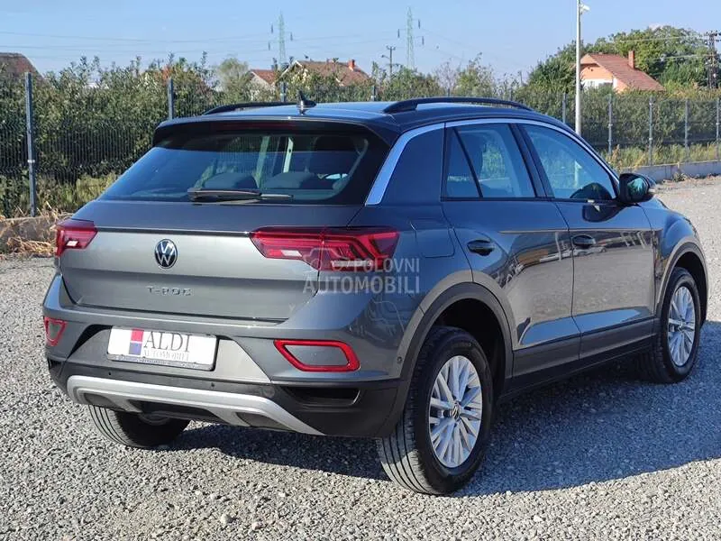 Volkswagen T-Roc 2023 photo 5