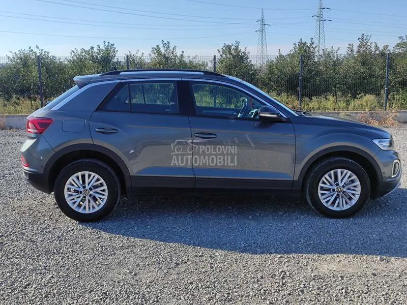 Volkswagen T-Roc 2023 photo 4