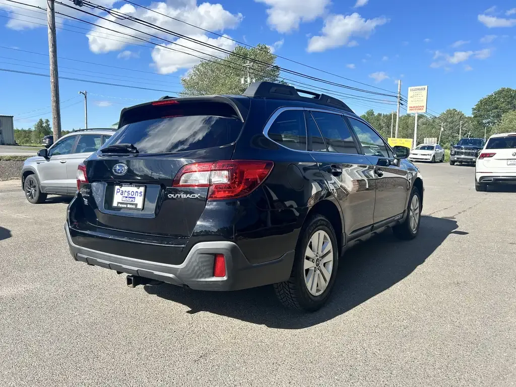 Subaru Outback 2018 photo 5