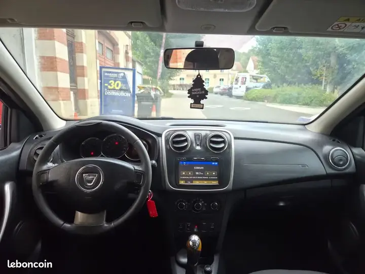 Dacia Sandero 2017 photo 3