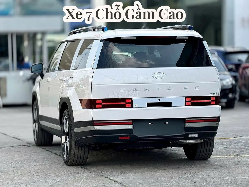 Hyundai Santa Fe 2025 photo 4