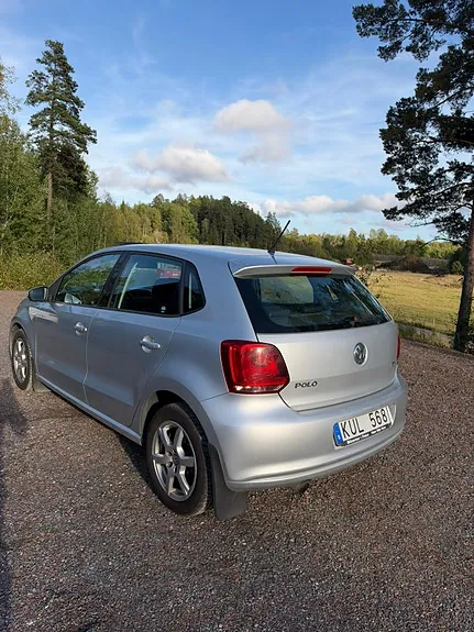 Volkswagen Polo 2011 photo 3