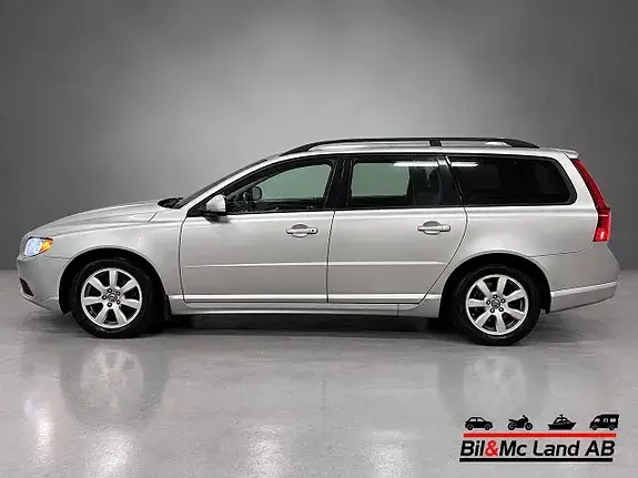 Volvo V70 2013 photo 2