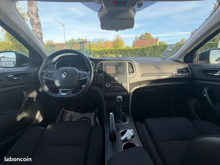 Renault Megane 2017 photo 5