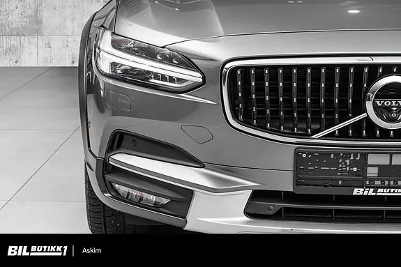 Volvo V90 Cross Country 2018 photo 2