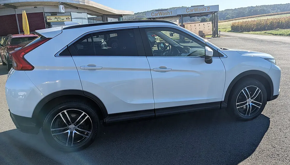 Mitsubishi Eclipse Cross 2021 photo 3