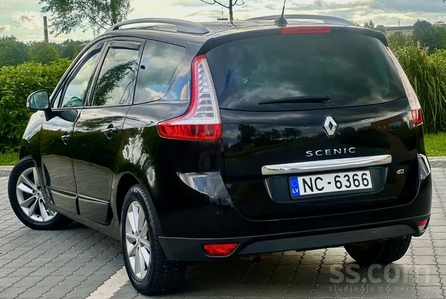 Renault Grand Scenic 2013 photo 3