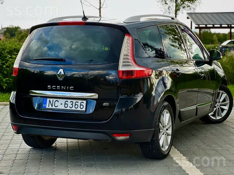 Renault Grand Scenic 2013 photo 4