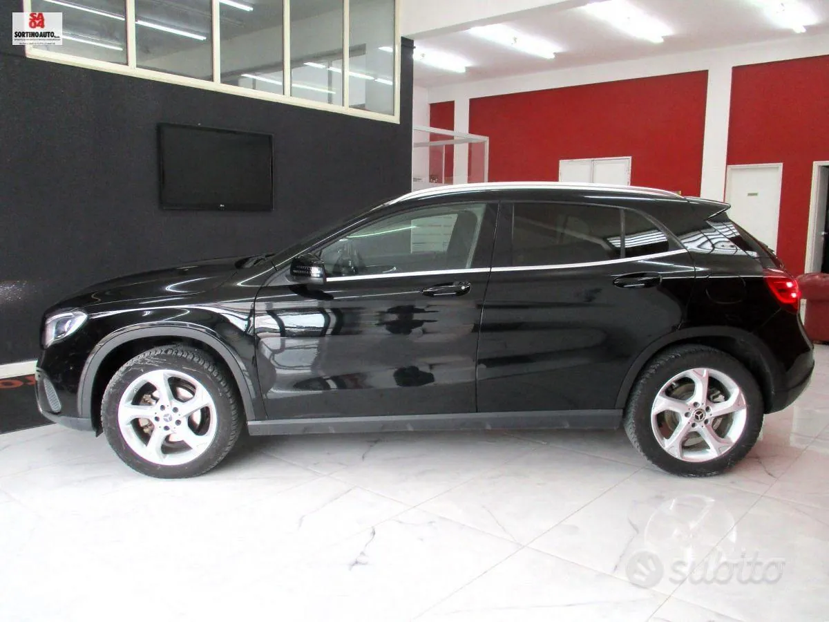 Mercedes-Benz Gla 2017 photo 3
