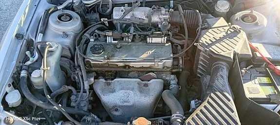Mitsubishi Galant 2001 photo 4