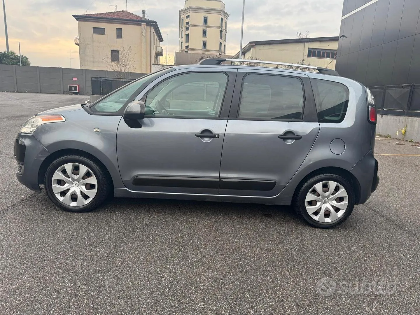 Citroen C3 Picasso 2010 photo 4