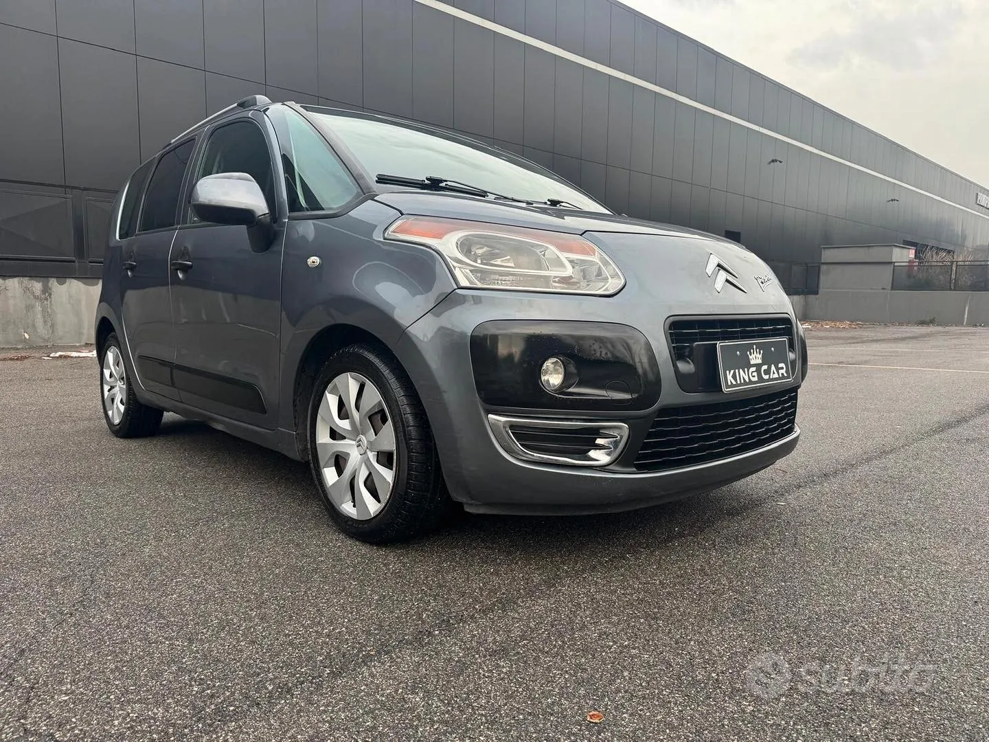 Citroen C3 Picasso 2010 photo 2