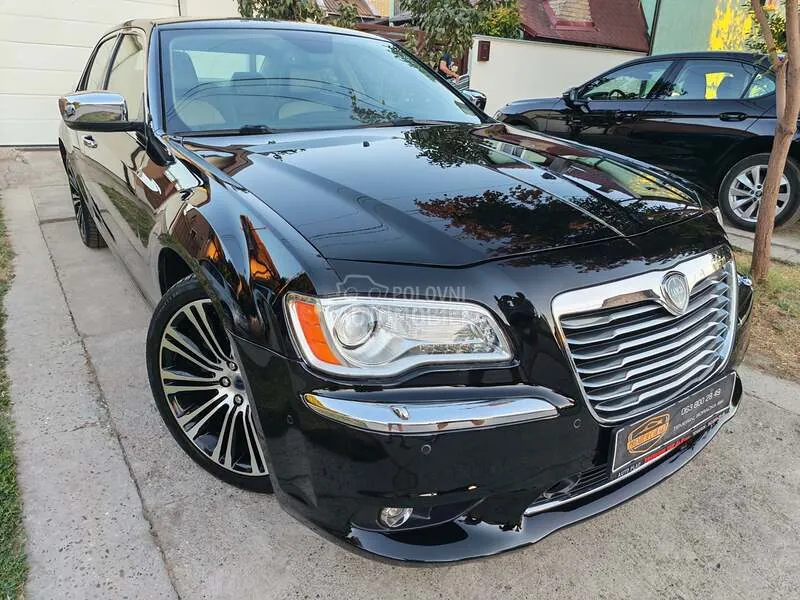 Lancia Thema 2013 photo 5