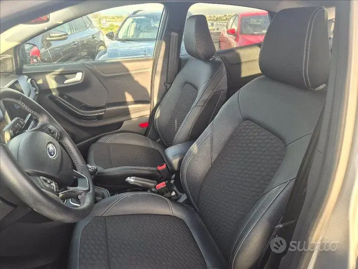 Ford Puma 2023 photo 2