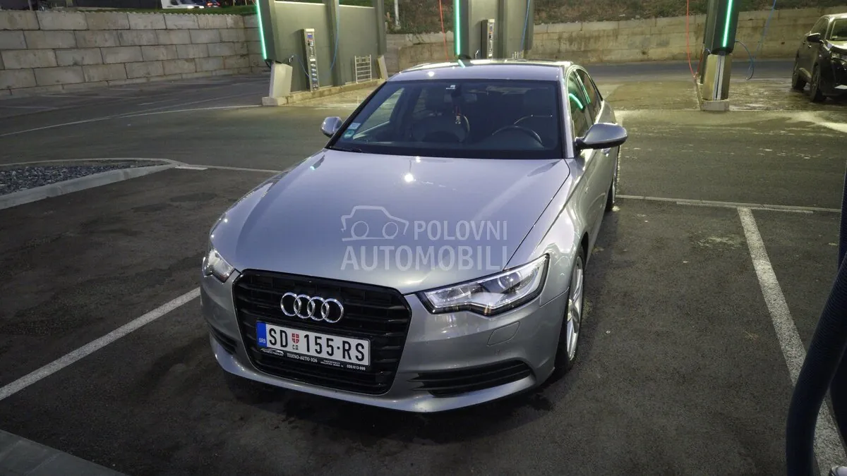 Audi A6 2012 photo 4