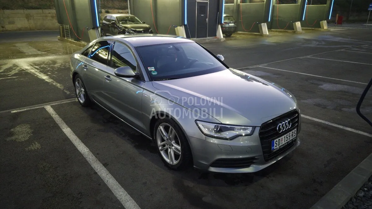 Audi A6 2012 photo 2