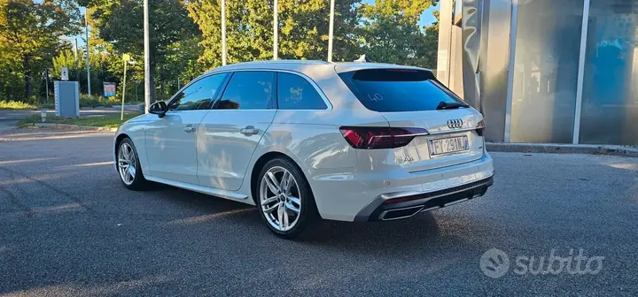 Audi A4 Avant 2019 photo 4