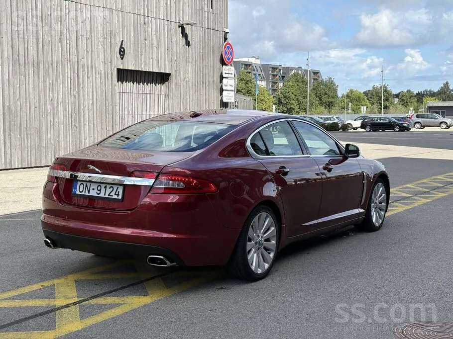 Jaguar Xf 2008 photo 5